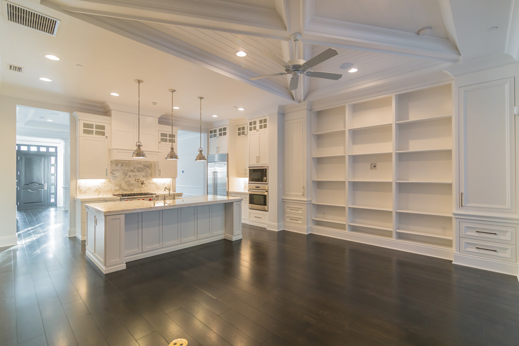 Vacant Kitchen before Staging